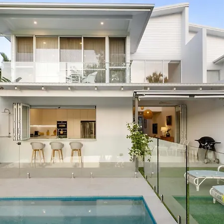 Escape Villas Port Douglas-3